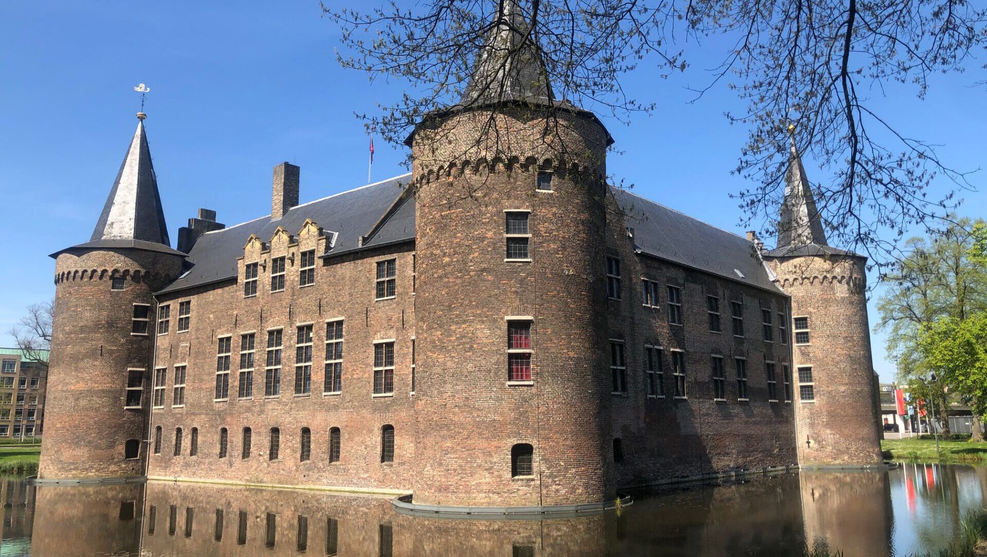 Kasteel Helmond Bestemmingen